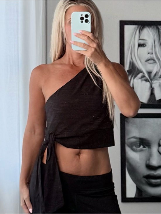 grade & gather Tops - Asymmetric Black One-Shoulder Tie-Side Croptop